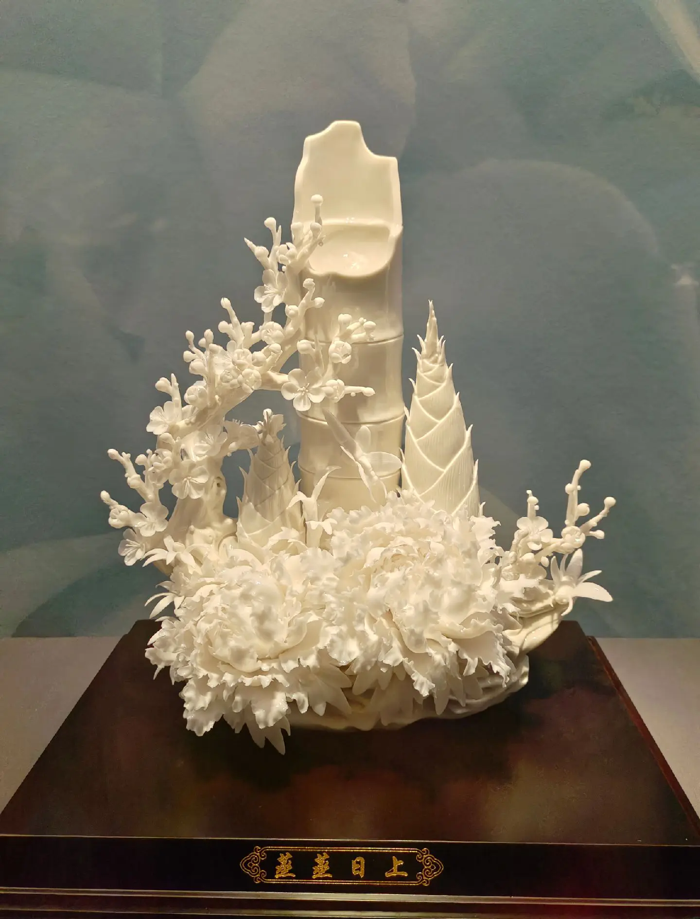 精湛技艺展示，令人赞叹不已